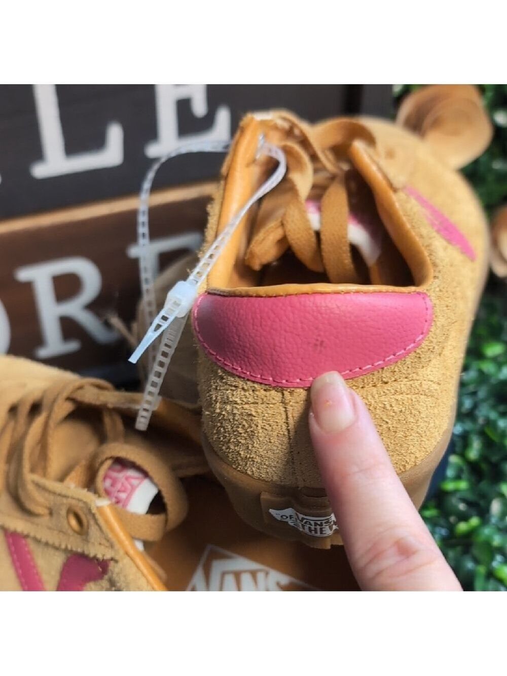 Sassy Suede & Popn Pink Leather Ladies Vans - Picture 8 of 14